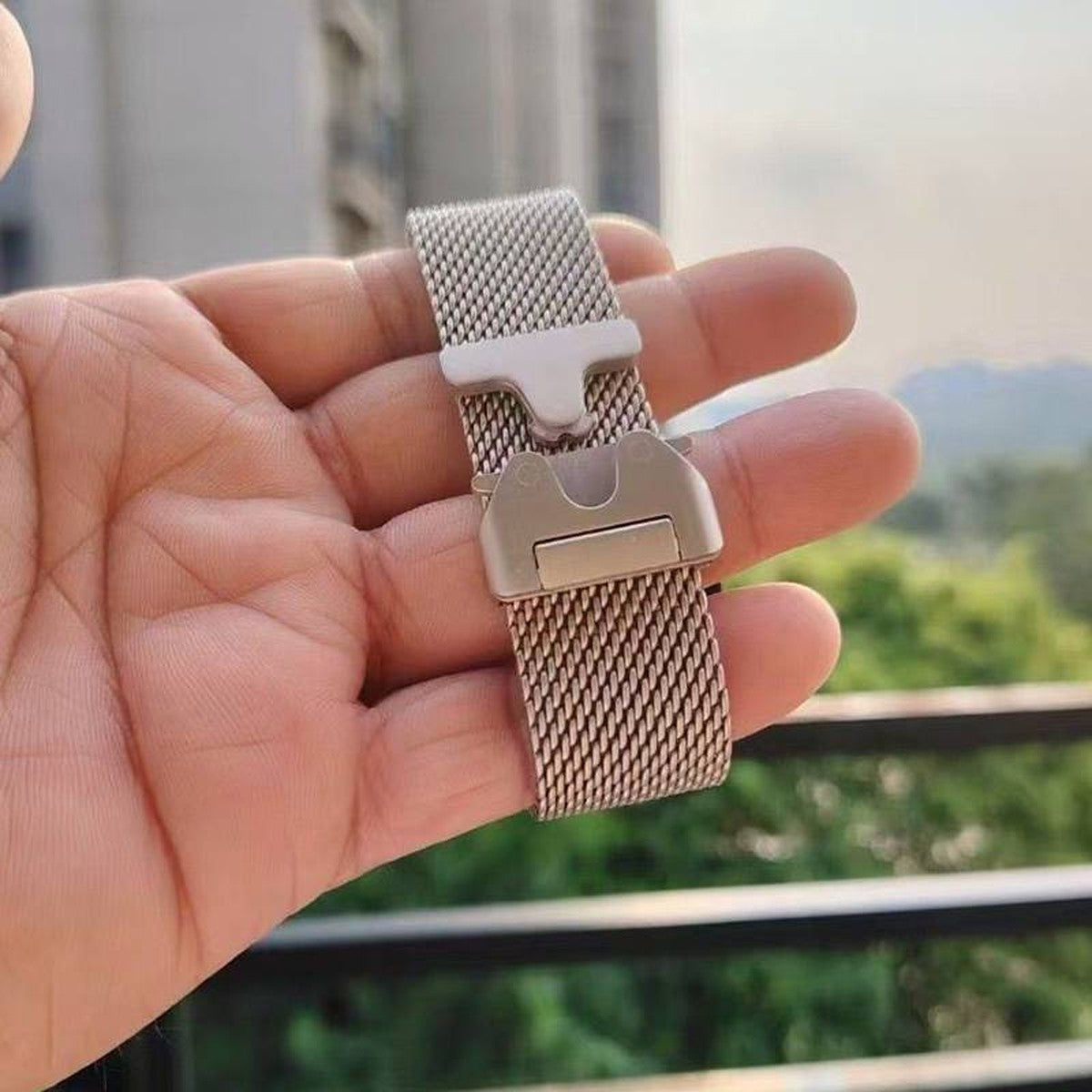 Pulseira Milanesa Loop Luxo 42/44/45/47/49 mm